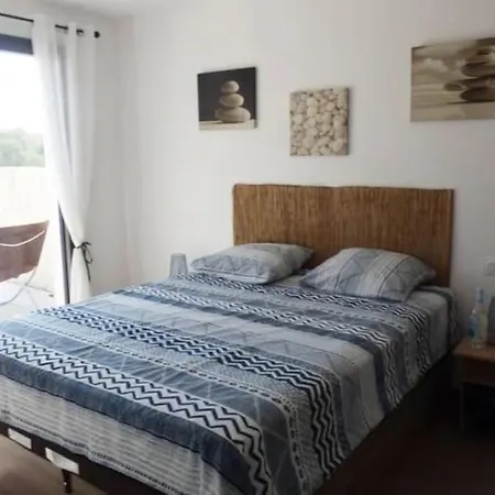 Apartamento Rez De Jardin Dans De Charme ... *