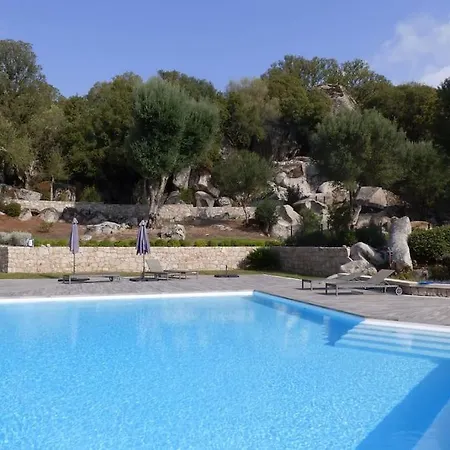 Appartamento Rez De Jardin Dans De Charme ... Porto Vecchio