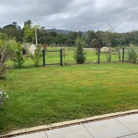 Rez De Jardin Dans Résidence De Charme ... Apartamento Porto Vecchio