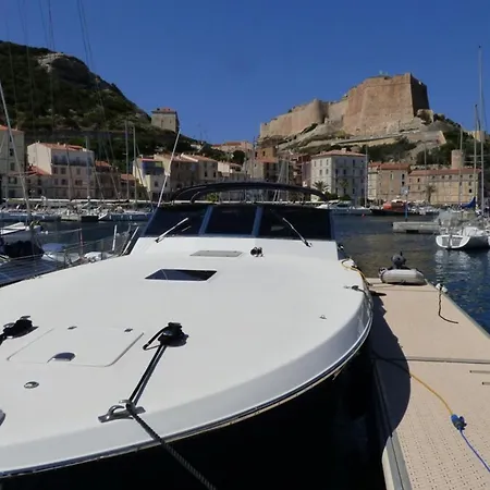 Rez De Jardin Dans De Charme ... * Porto-Vecchio (Corsica)