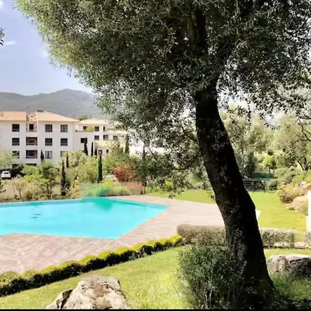 Apartamento Rez De Jardin Dans Résidence De Charme ... Porto Vecchio