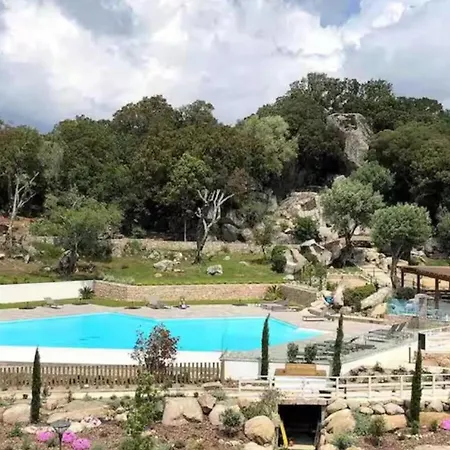Rez De Jardin Dans Résidence De Charme ... Apartamento *