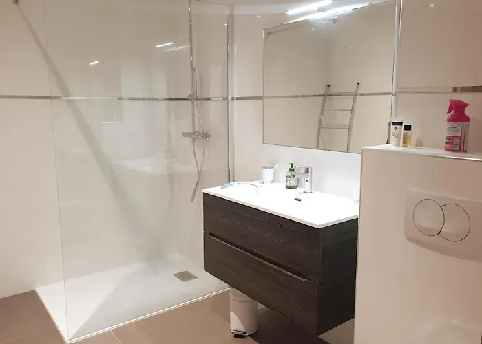 Apartamento Rez De Jardin Dans Résidence De Charme ... *