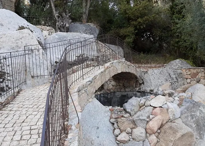 Rez De Jardin Dans Résidence De Charme ... * Porto Vecchio