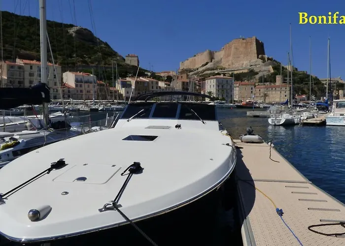 Rez De Jardin Dans Résidence De Charme ... * Porto Vecchio